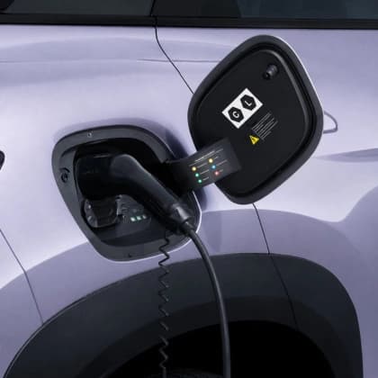Boost Charging with Charging Status Light