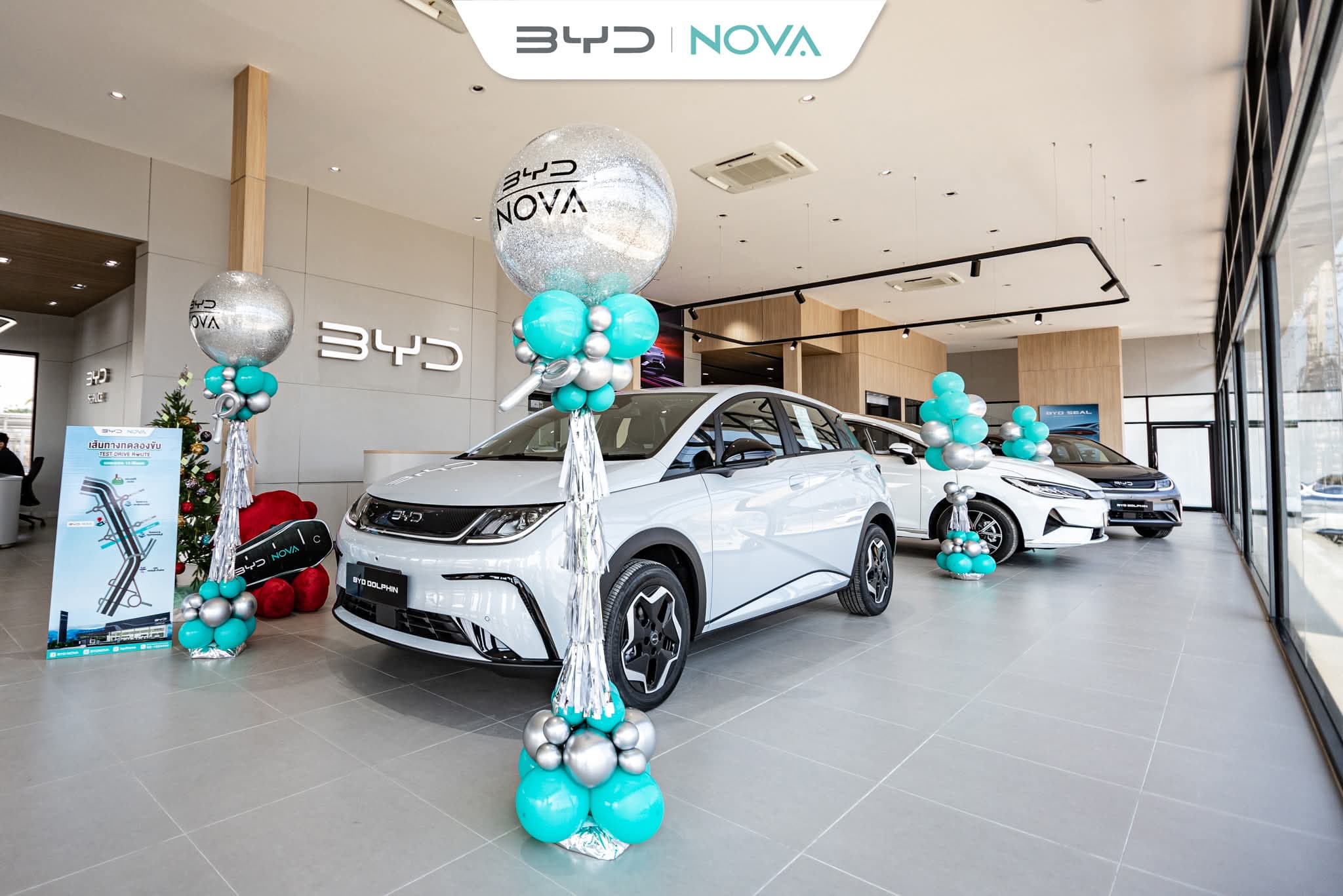 BYD NOVA Phetchaburi showroom atmosphere